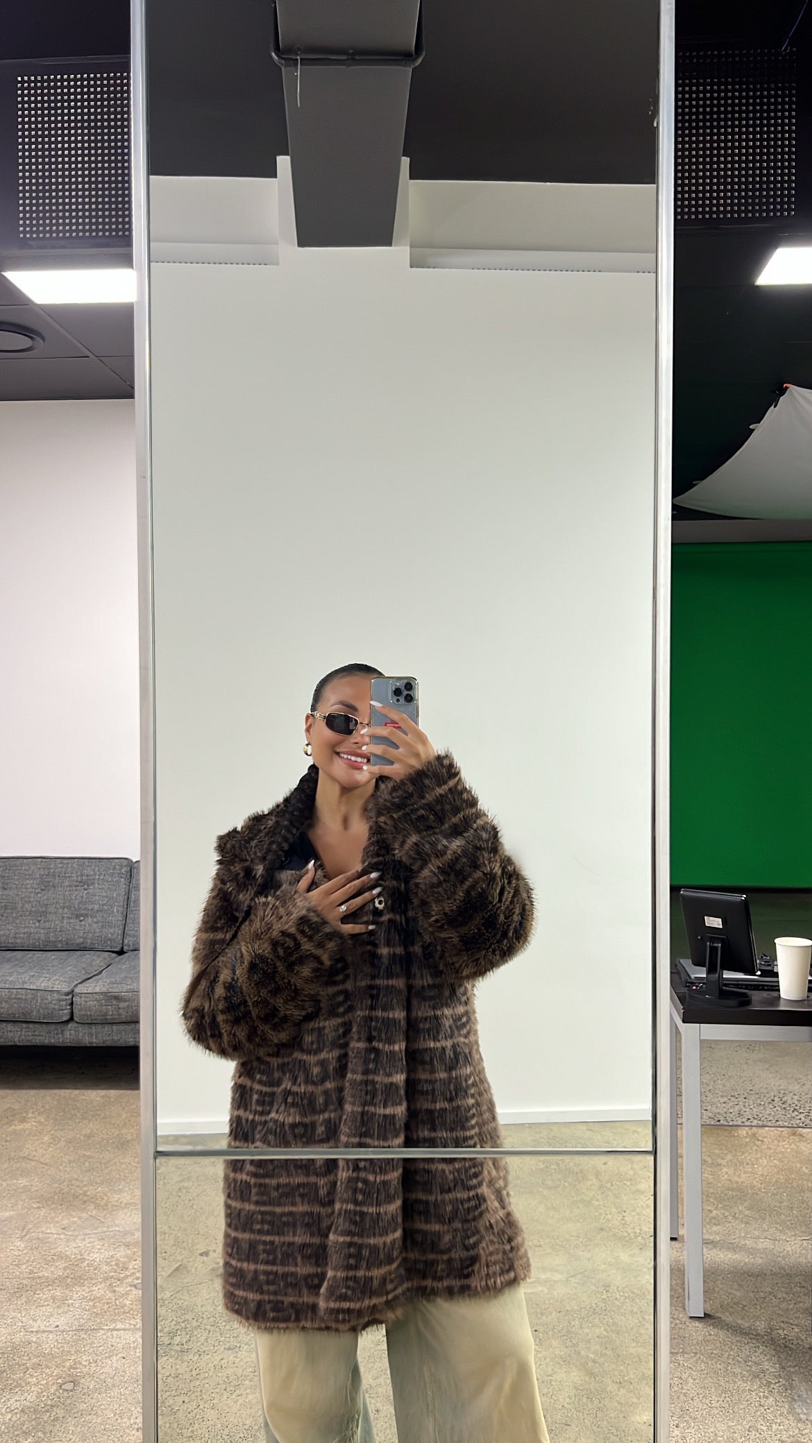 SUPREME Fur Jacket