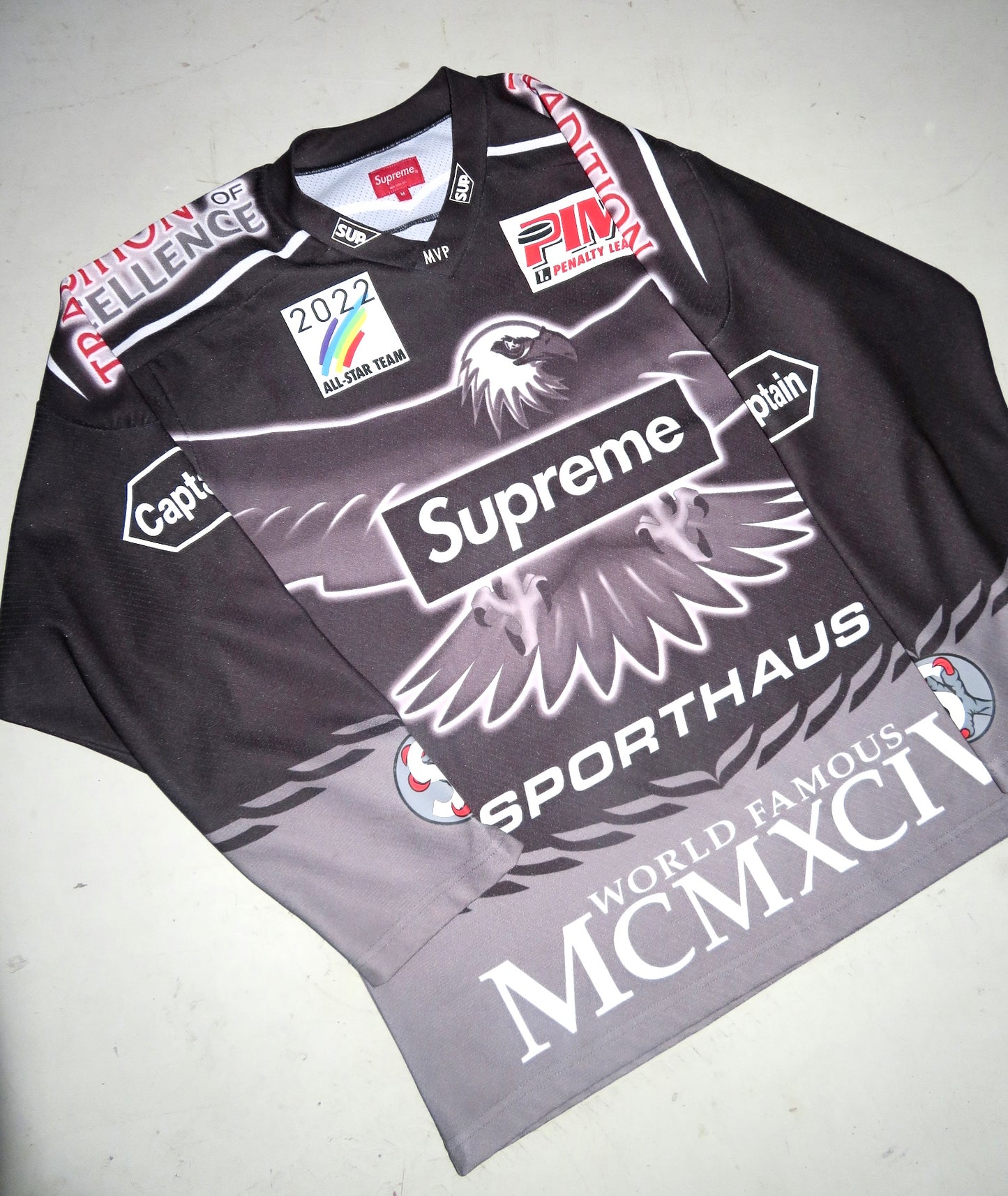 SUPREME Eagle Hockey Jersey